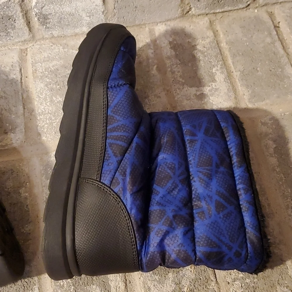 Tek Gear boots Ski Boots Size 5 M Blue Black